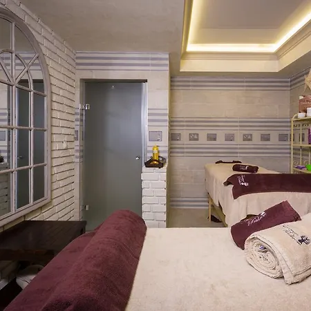 Hotel Therma Palace - Balneo Spa, Free Parking & Kranevo