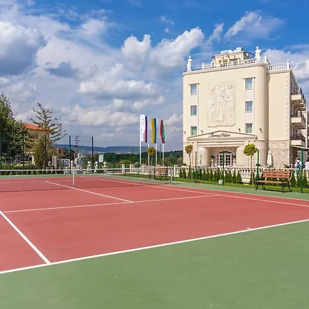 терма палас - безплатен паркинг и достъп до частния плаж Хотел 5*